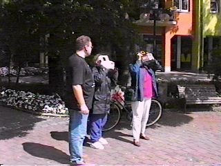 Volker and customers viewing eclipse progress